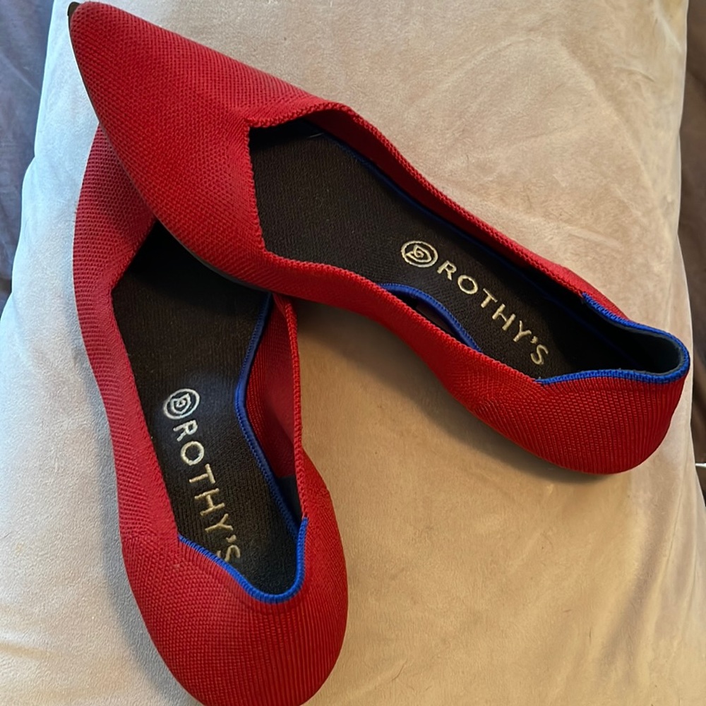 Red pointed toe Rothy’s